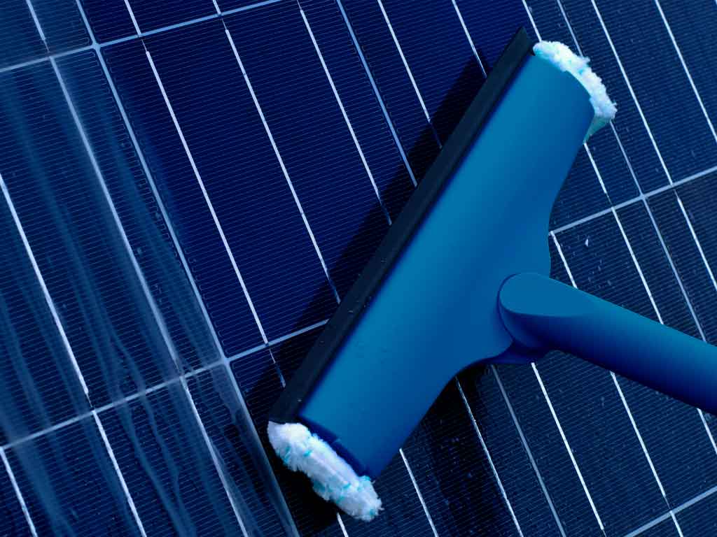 Por que, Como e Quando limpar seus painéis solares?